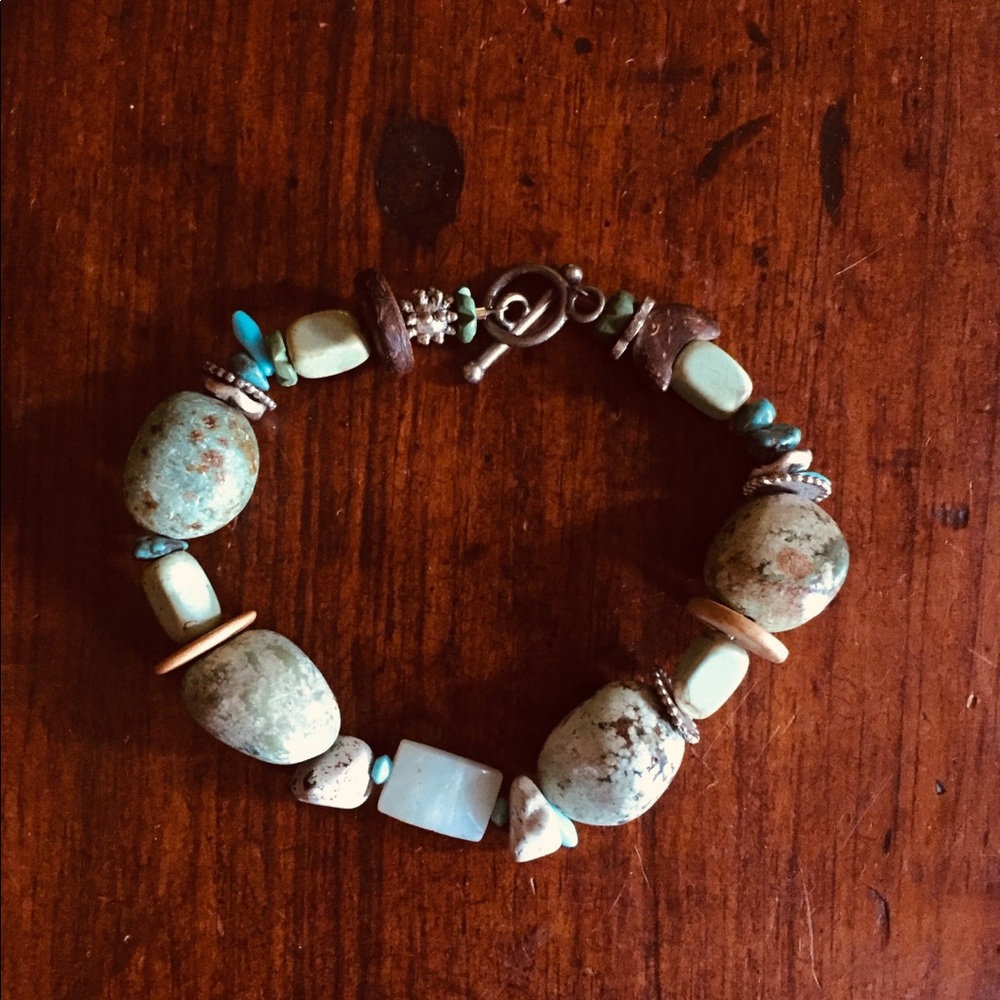 🌞🌛Beautiful Artist  African Turquoise Bracelet - Picture 6 of 7